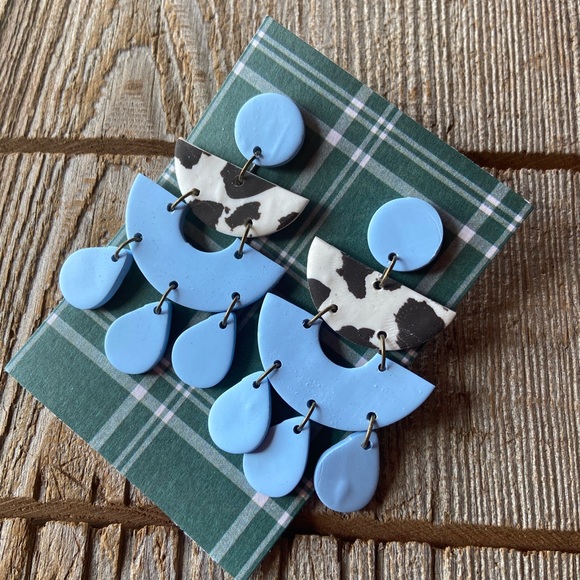 Jewelry - Western themed cow spotted dangle earrings